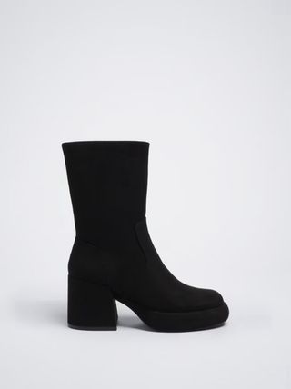 Botas de mujer estilo calcetín en negro