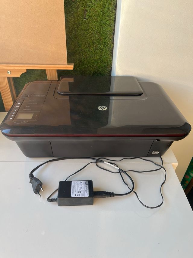 Impresora HP DESKJET 3050 Se vende por lo usar