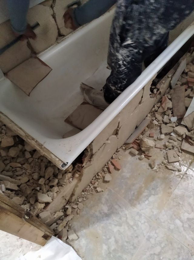 FONTANERIA, ALBAÑILERIA, PINTURA, PLADUR! CONSULTE