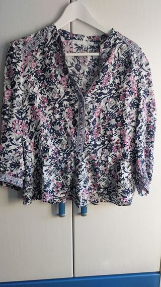 Blusa peplum