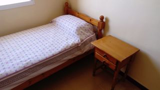 Cama de pino macizo + Colchón