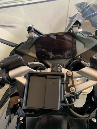BMW R1250RS
