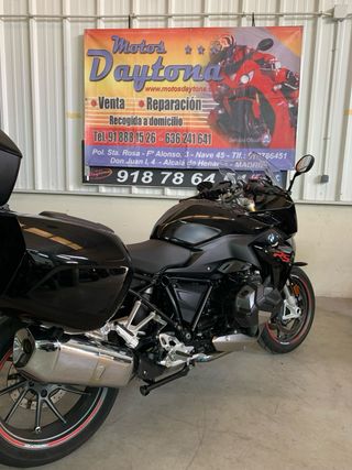 BMW R1250RS