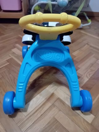 Andador correpasillos con luces y música