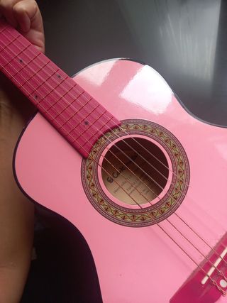Guitarra infantil