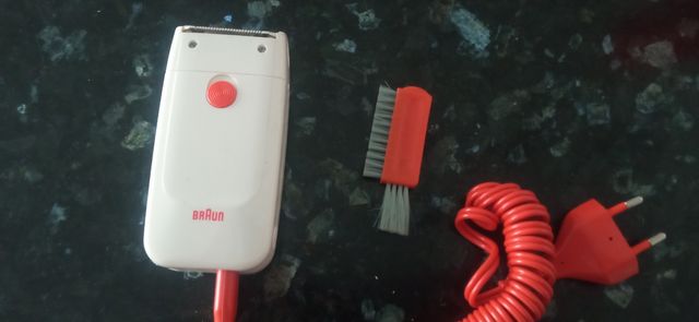 Maquinilla de depilación BRAUN