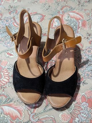 Scarpe aperte a zeppa Pepita Rei