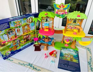 Cafetería Enchantimals con su caja