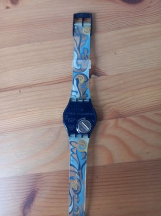 Precioso reloj Swatch Quartz