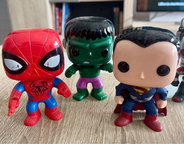 Lote funko super heroes imitación