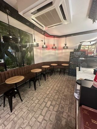 R-7936760 Traspaso Restaurante con terraza 