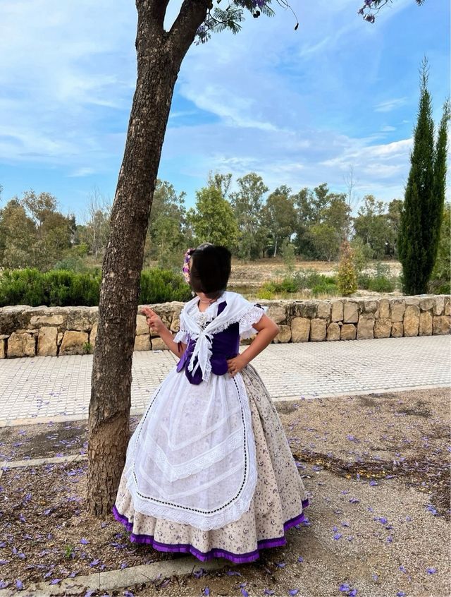 Traje de huertana niña