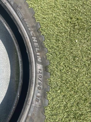 Neumatico michelin tracker 