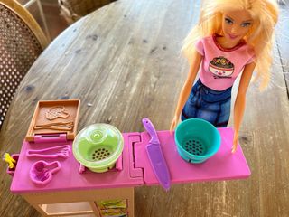 Barbie con restaurante japones