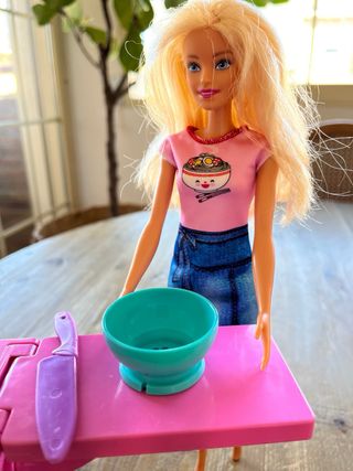 Barbie con restaurante japones