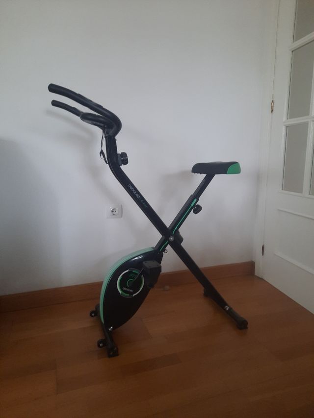Bicicleta estática plegable
