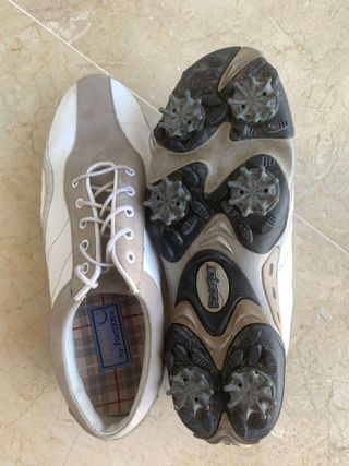 Zapatos de Golf. Piel. Marca FootJoy. Talla 37