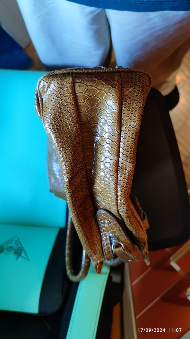 BOLSO PARFOI MARRON SERPIENTE