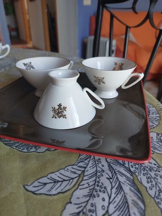 Tacitas porcelana antiguas