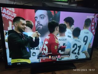Televisor de 40" sin smart TV
