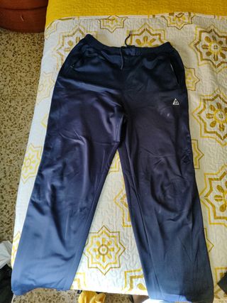 PANTALÓN CHÁNDAL DIVINO PASTOR