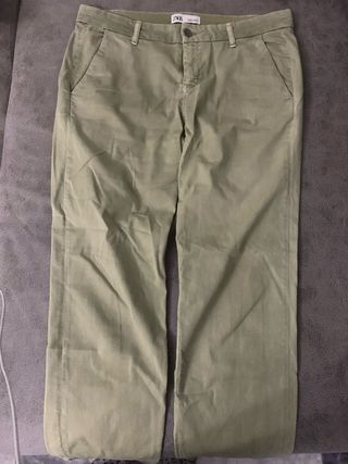 pantalon verde de zara 