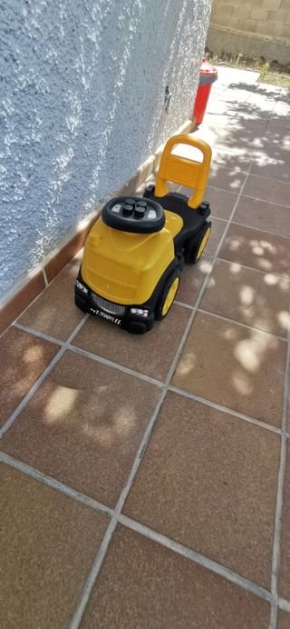 Correpasillos camión 