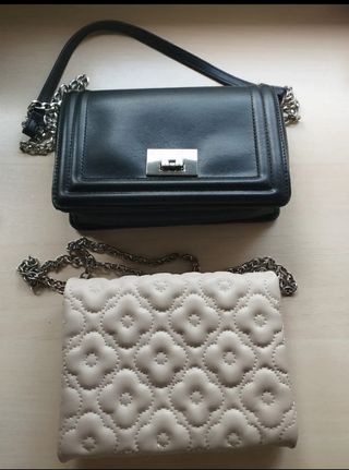 Oferta bolsos con cadena.