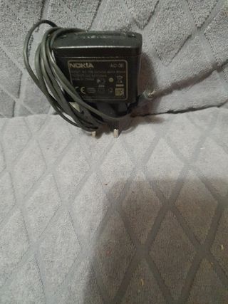 Cargador para móvil NOKIA