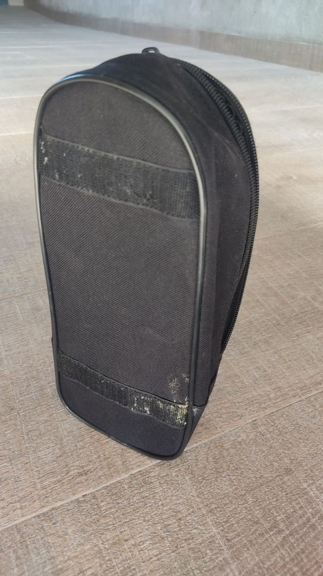 Funda aceite coche Castrol