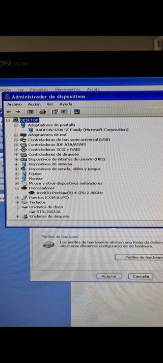 PC sobremesa con Radeon 9200SE