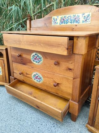 Dormitorio madera lozas