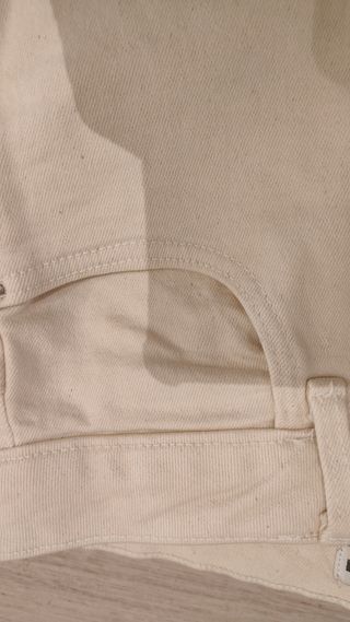 Pantalón Zara