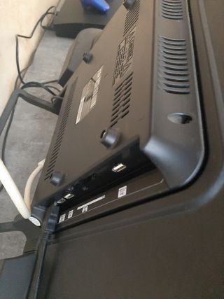 TELEVISOR TD SYSTEMS 32" SMART TV