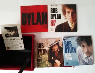 BOB DYLAN-LIMITED EDITION DELUXE BOX SET