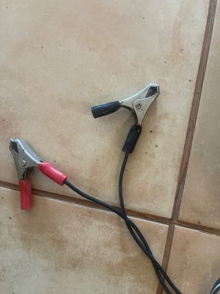 Cargador baterias 6/12V