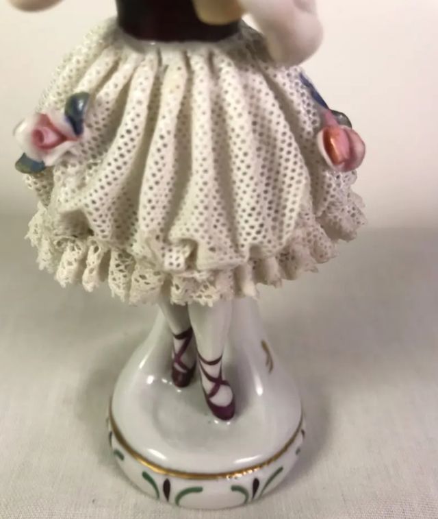 Figura Porcelana- Alemania-Rudolstadt- 14 cm