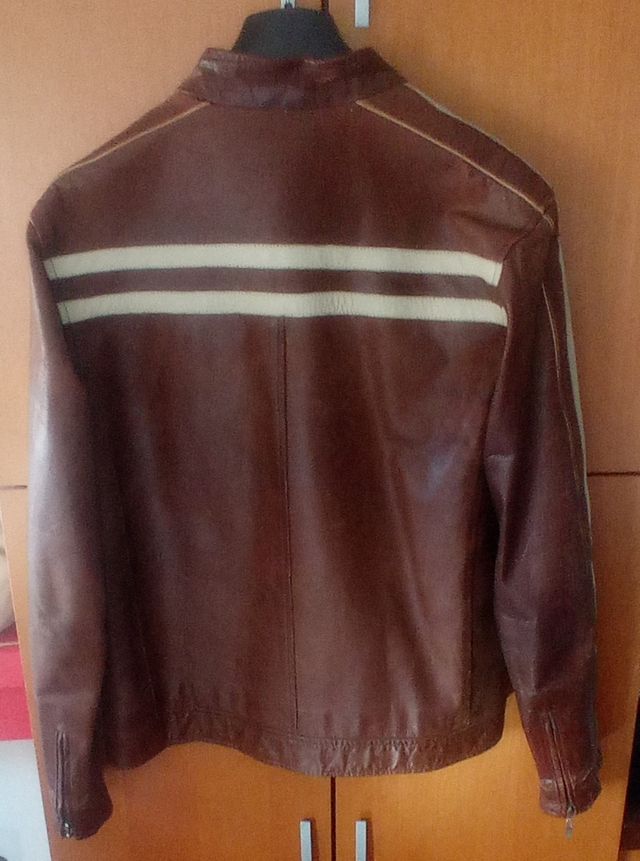 Cazadora de cuero marca aviatrix