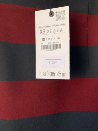 Zara. Falda mini