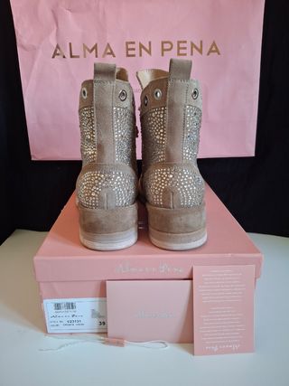 Botines de piel Alma en Pena talla 39