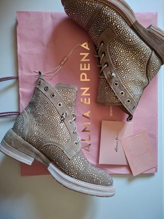 Botines de piel Alma en Pena talla 39