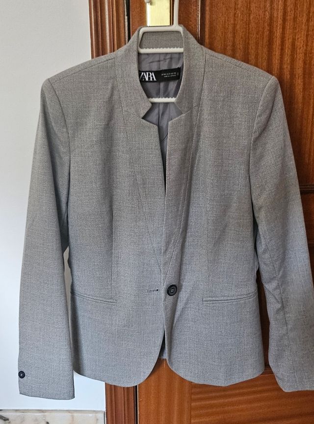Caqueta vestir zara