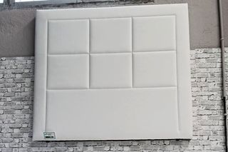 OUTLET: Cabecero de Cama Moscu Polipiel.