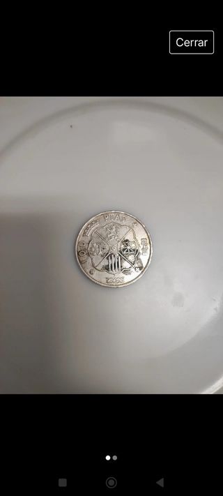 Moneda de 1966 de 100 pesetas de plata