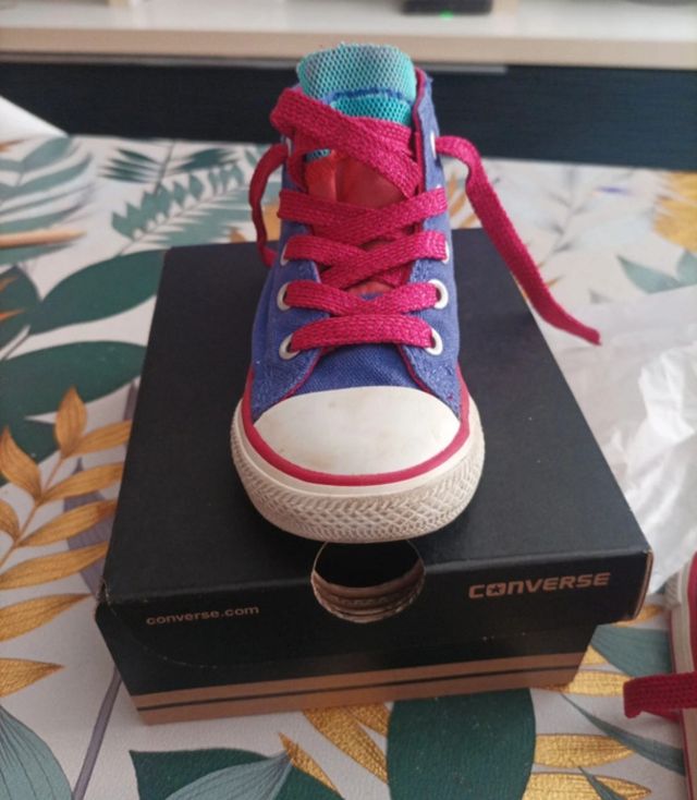  converse T. 22 