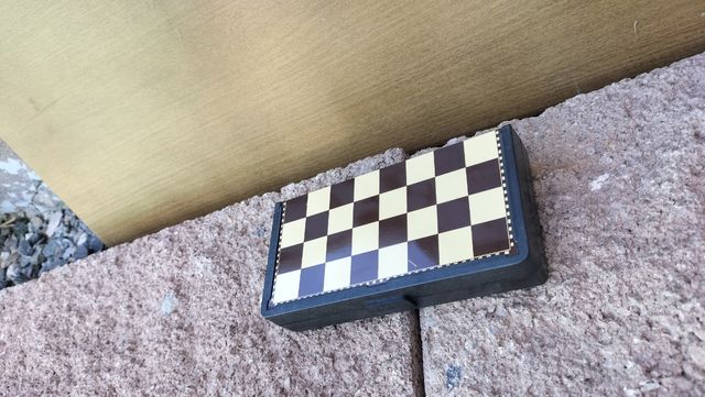 Juego ajedrez de viaje magnético