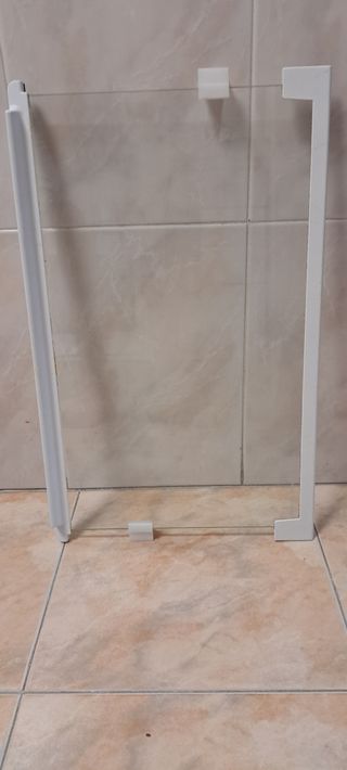 Bandejas e interior nevera como nuevas