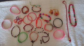 Borsa per bambini con anelli, bracciali, collane