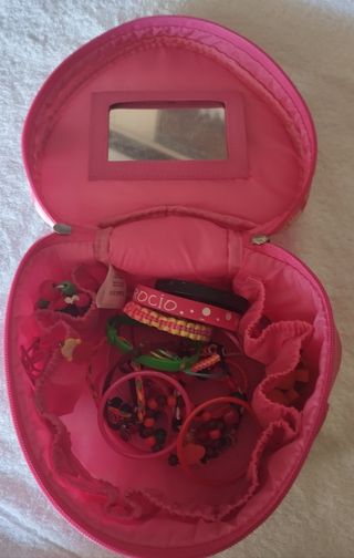 Borsa per bambini con anelli, bracciali, collane