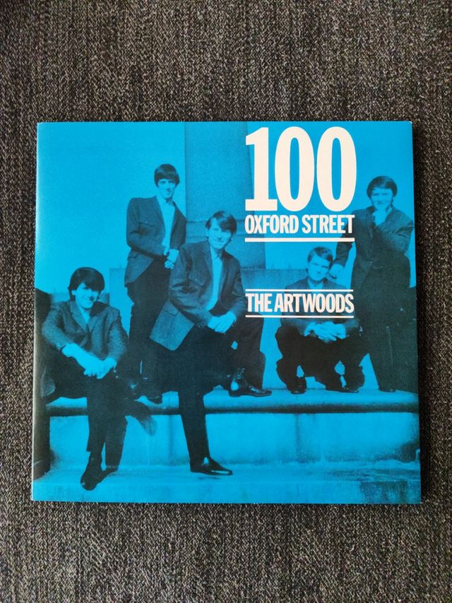 THE ARTWOODS - 100 Oxford Street